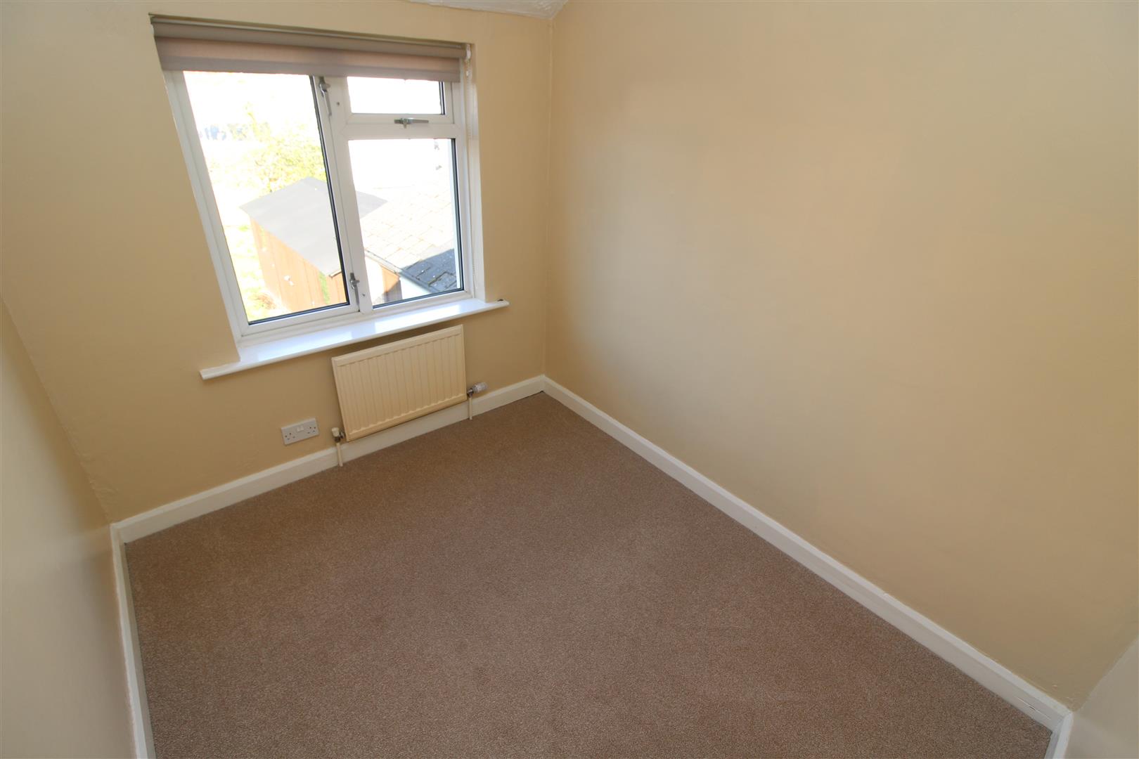 Hempfield Place, Littleport, Ely image 7